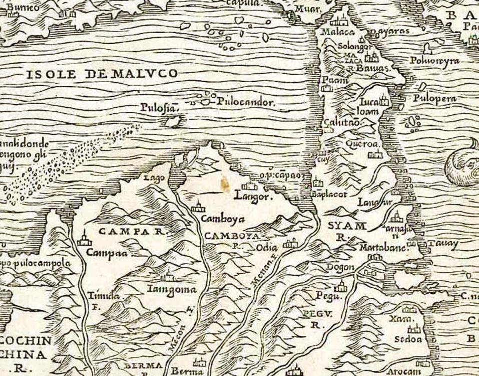 ZOOM : 1554 - Battista RAMUSIO : Carte imprimée de l'Asie du Sud-Est (le sud est orienté en haut de la page)