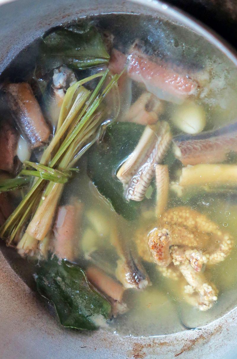 Photo 72 - Soupe « sngo d’anguille »